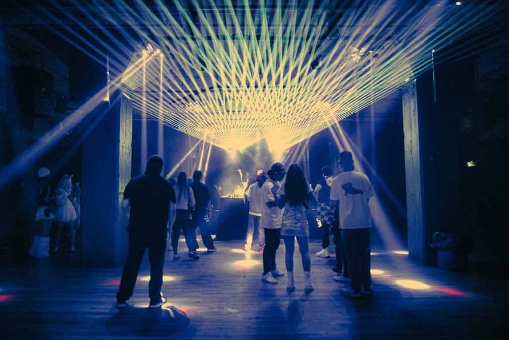 Otaku Rave-410
