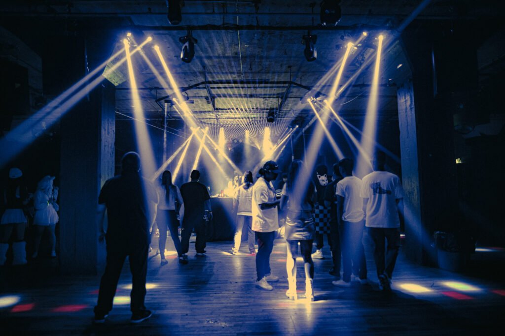 Otaku Rave-411